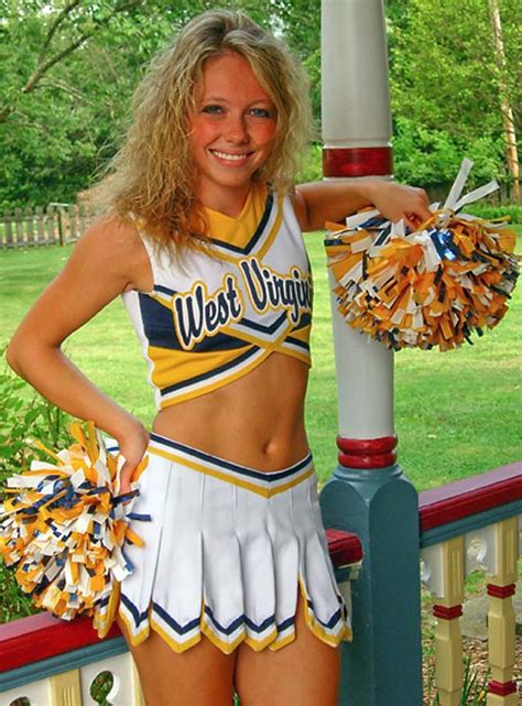 Best Free Cheerleader Nude Galleries